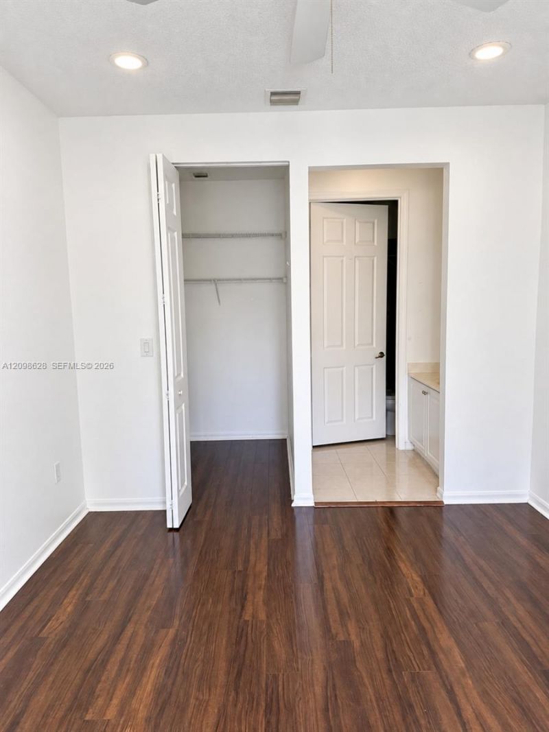 2365 NE 42nd Cir, Homestead, FL 33033 Photo