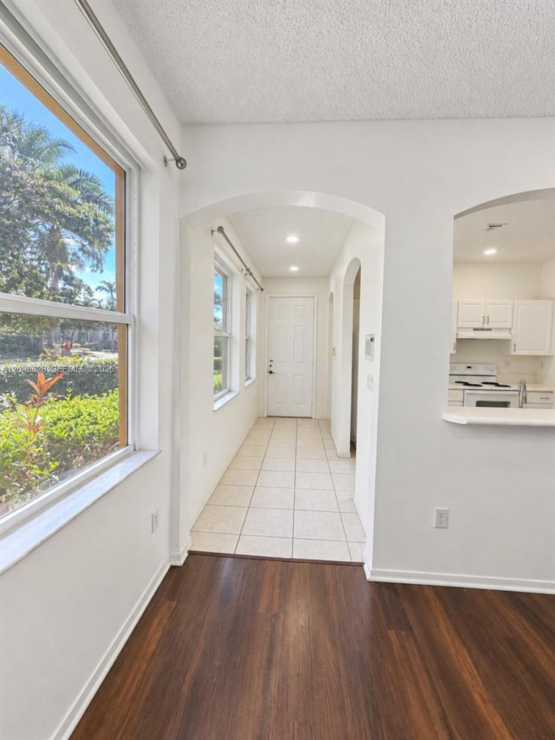 2365 NE 42nd Cir, Homestead, FL 33033 Photo