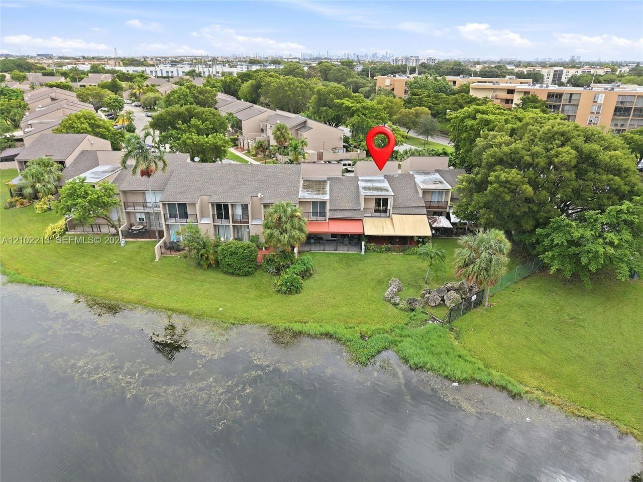 9135 Fontainebleau Blvd , Unit 2, Miami, FL 33172 Photo