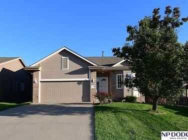 17612 George Miller Parkway, Omaha, NE 68116