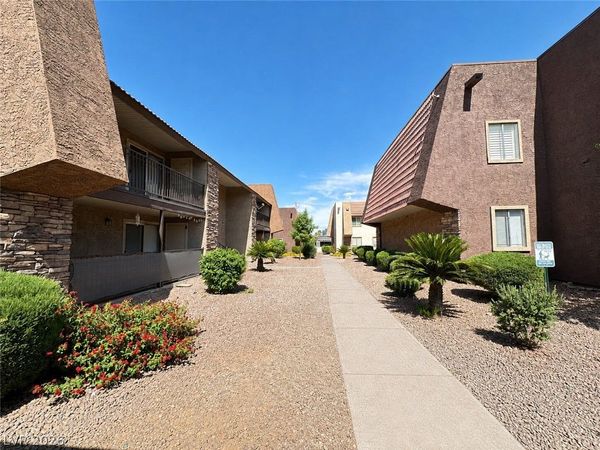 4340 SANDY RIVER Drive , Unit 84, Las Vegas, NV 89103