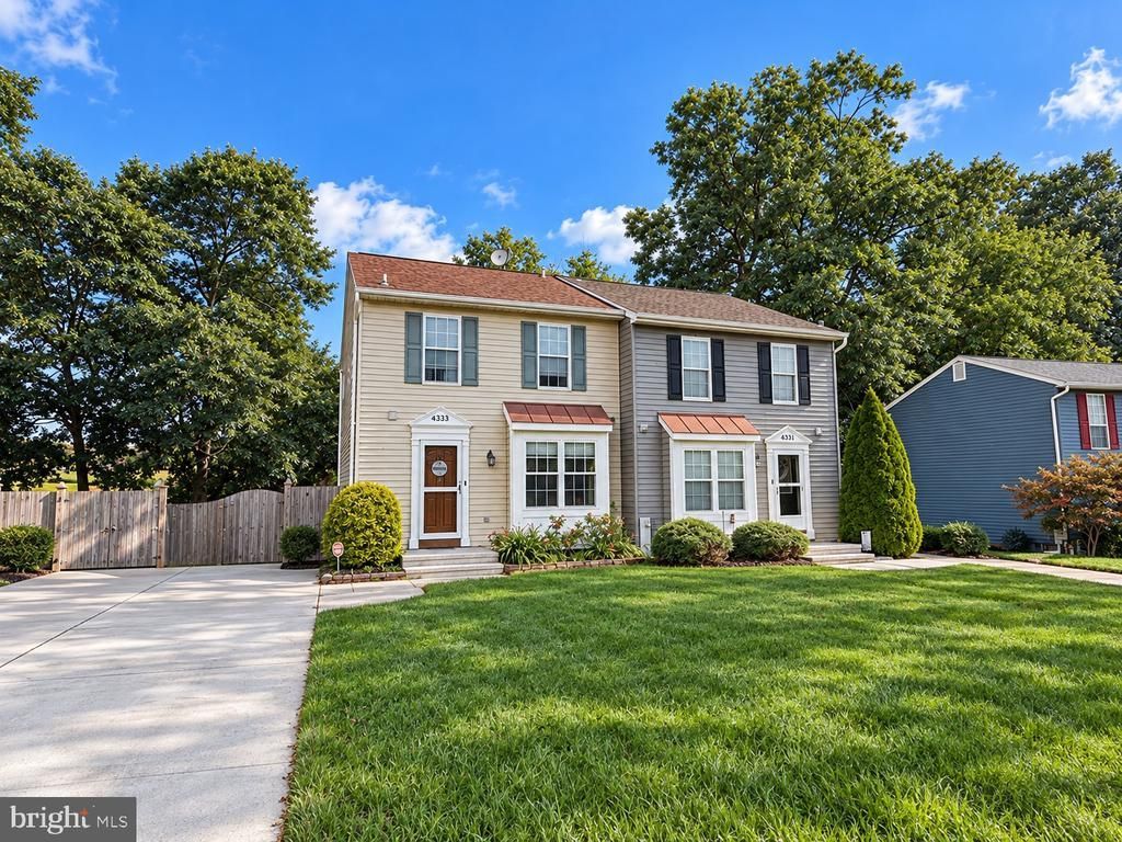 4533 N WOODS TRL , HAMPSTEAD, MD 21074