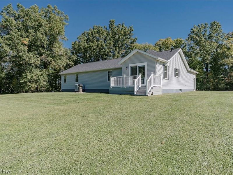 15705 Lowe Road NE, Alliance, OH 44601 Photo 29