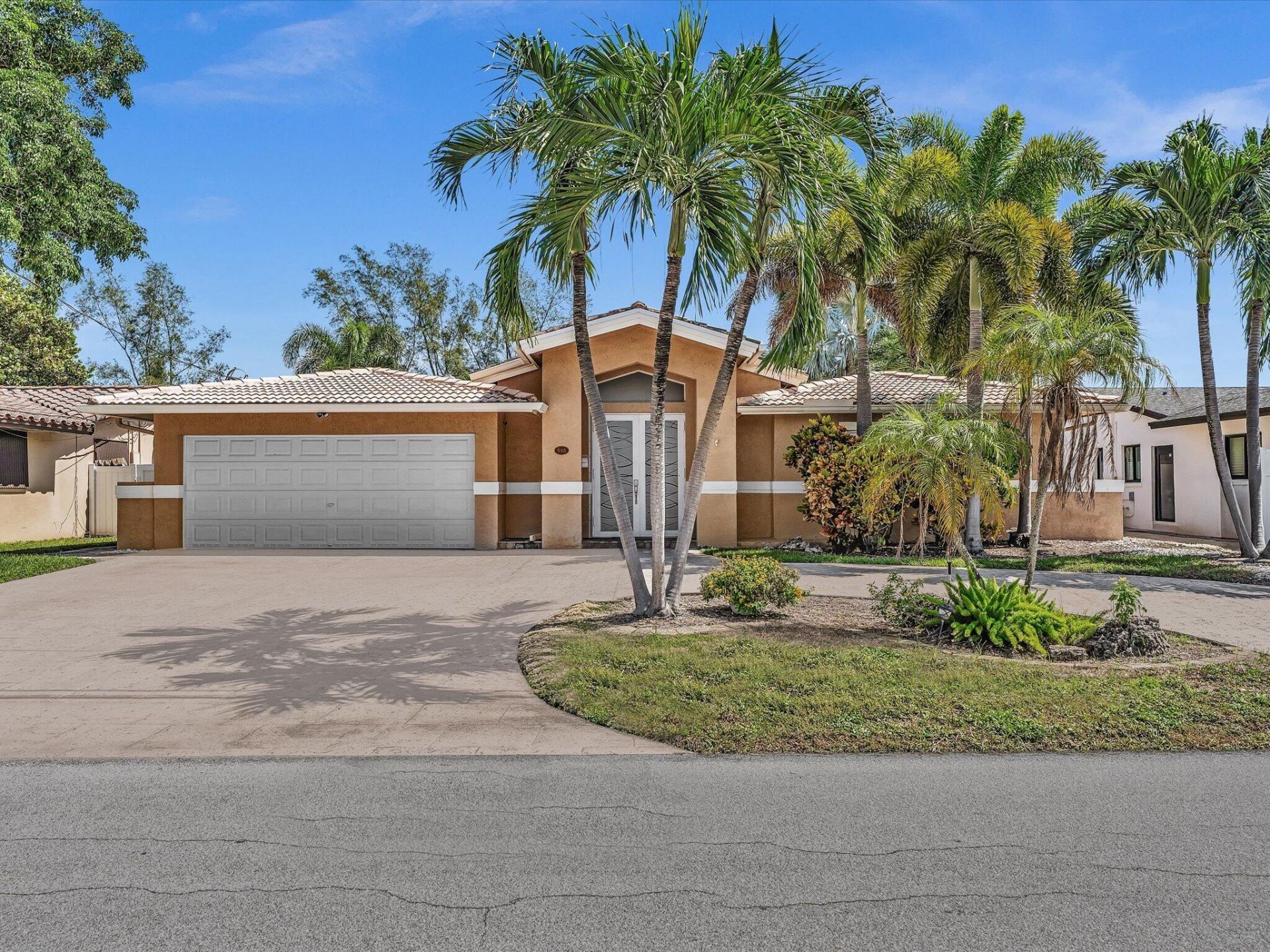 948 SE 10th Court, Pompano Beach, FL 33060 Photo