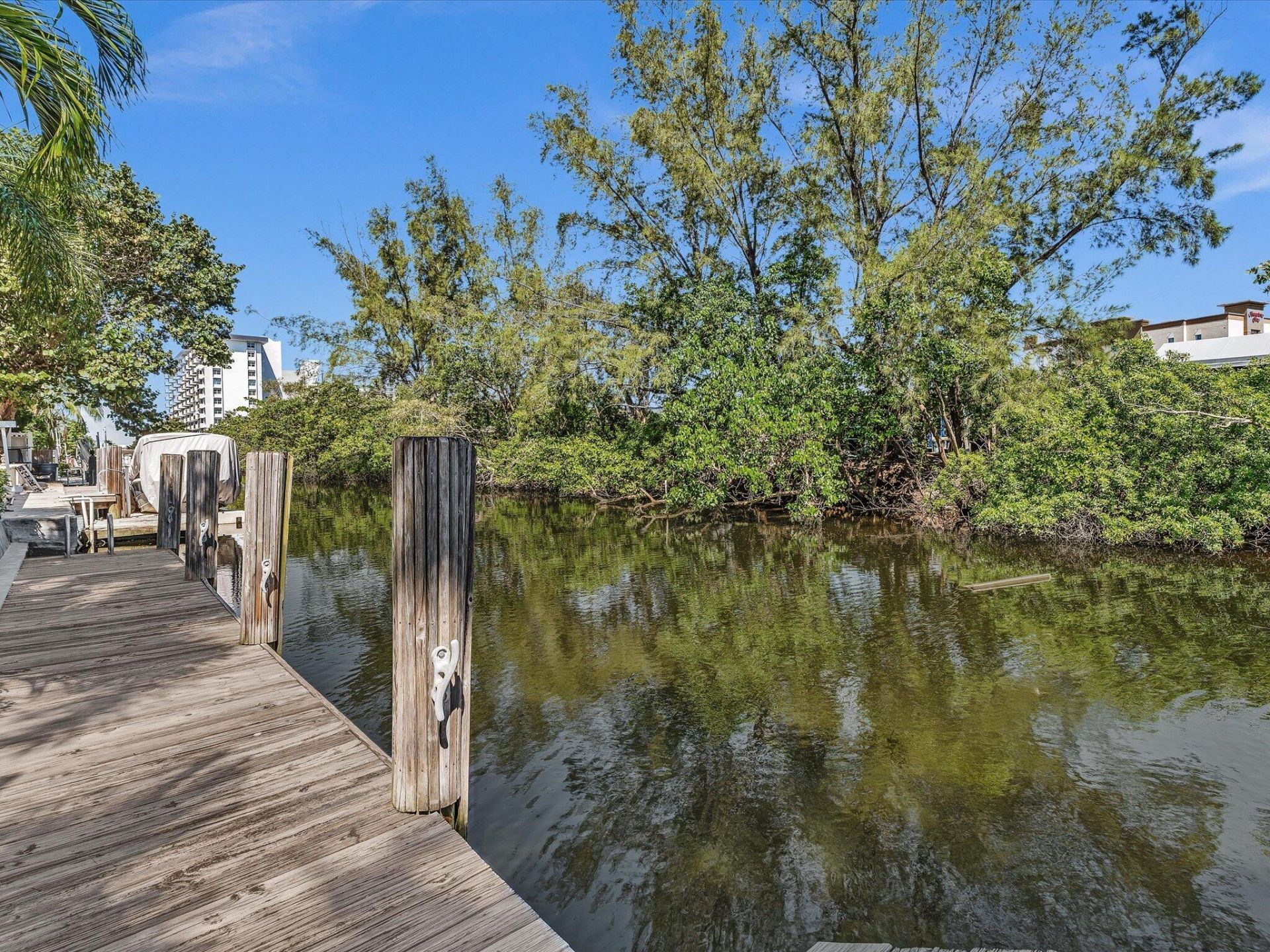 948 SE 10th Court, Pompano Beach, FL 33060 Photo