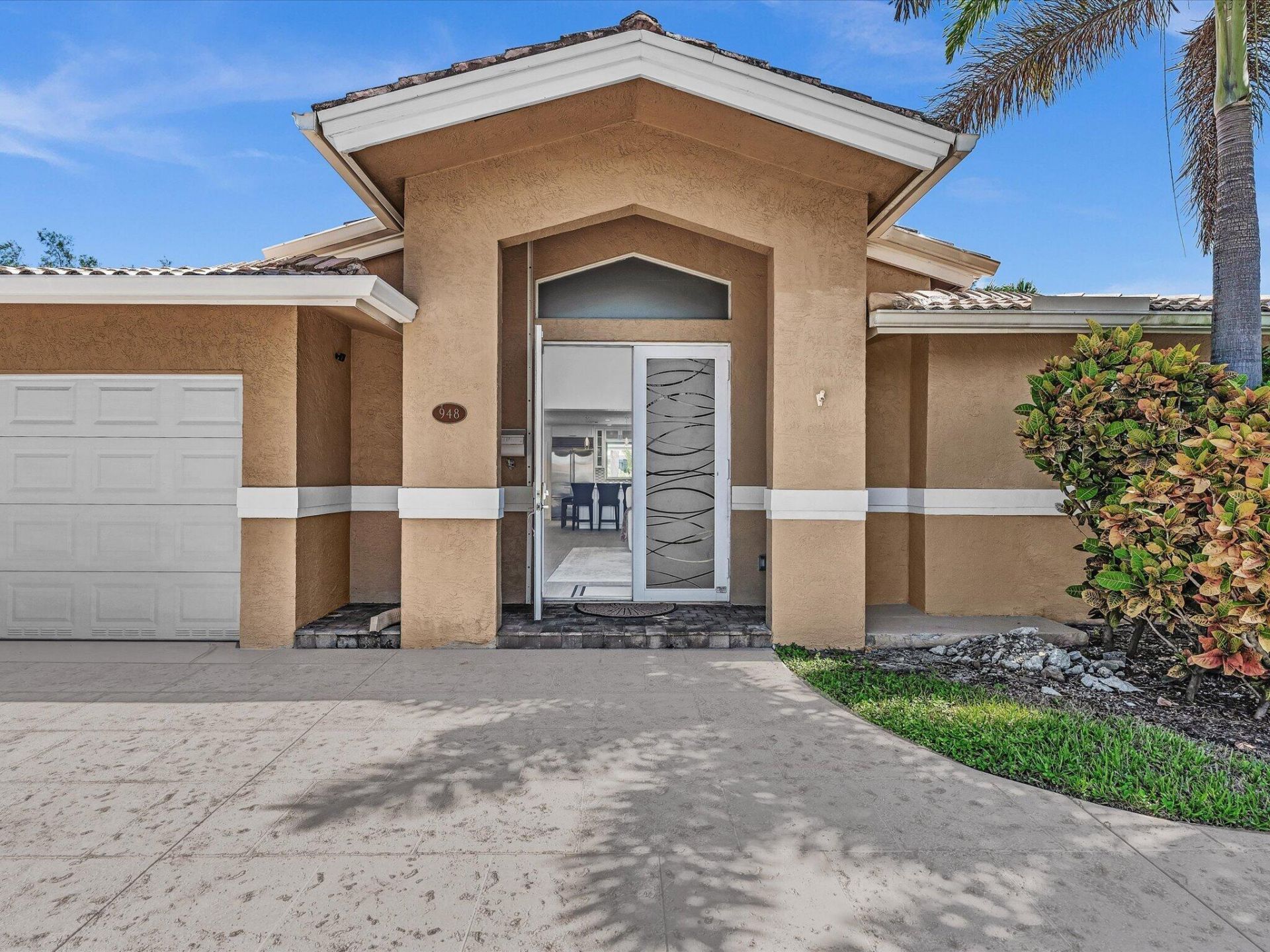 948 SE 10th Court, Pompano Beach, FL 33060 Photo