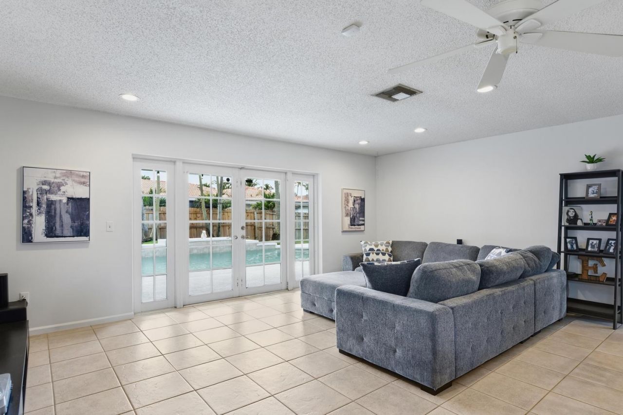 4852 Sugar Pine Drive, Boca Raton, FL 33487 Photo
