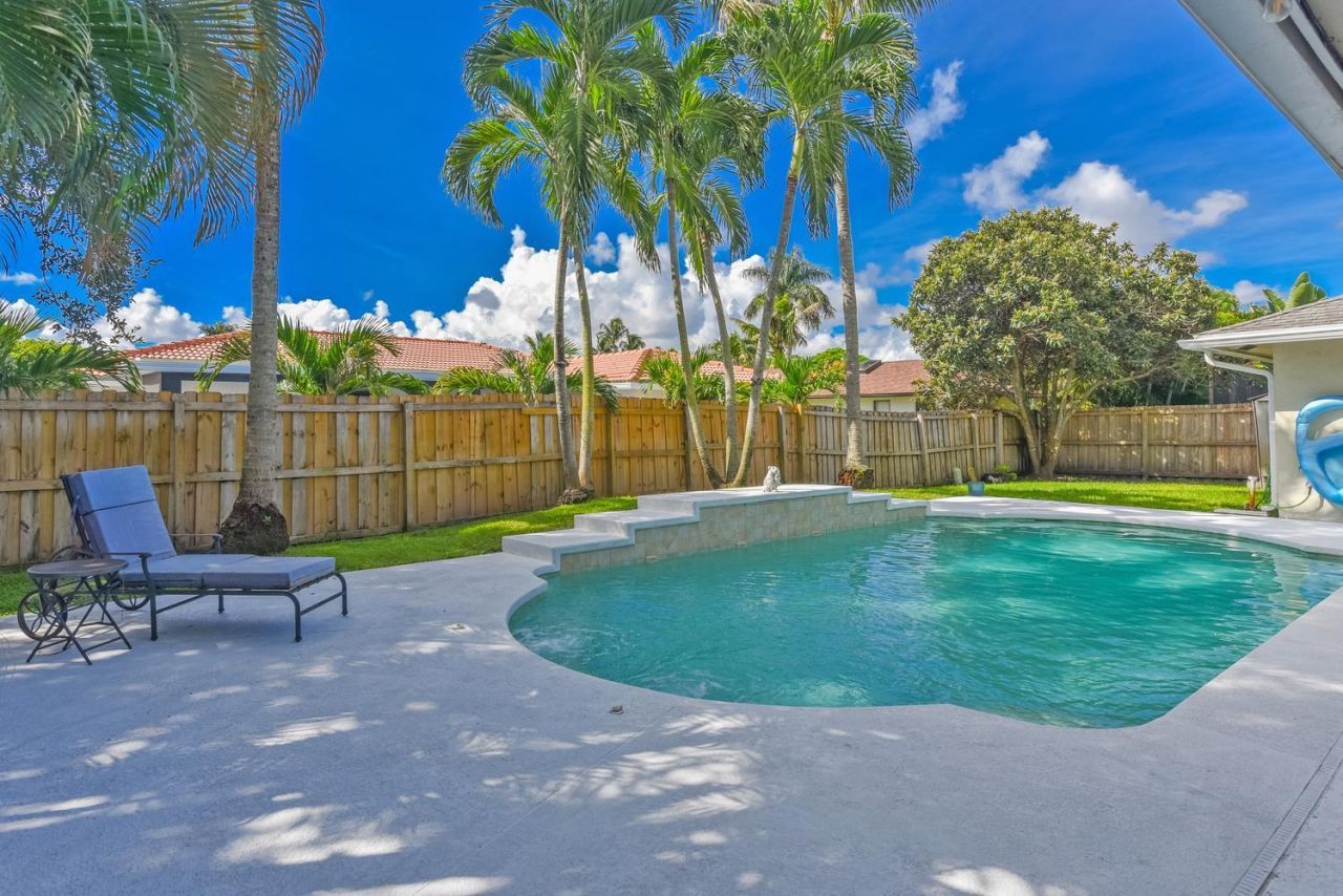 4852 Sugar Pine Drive, Boca Raton, FL 33487 Photo