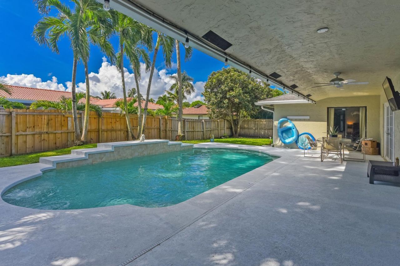 4852 Sugar Pine Drive, Boca Raton, FL 33487 Photo