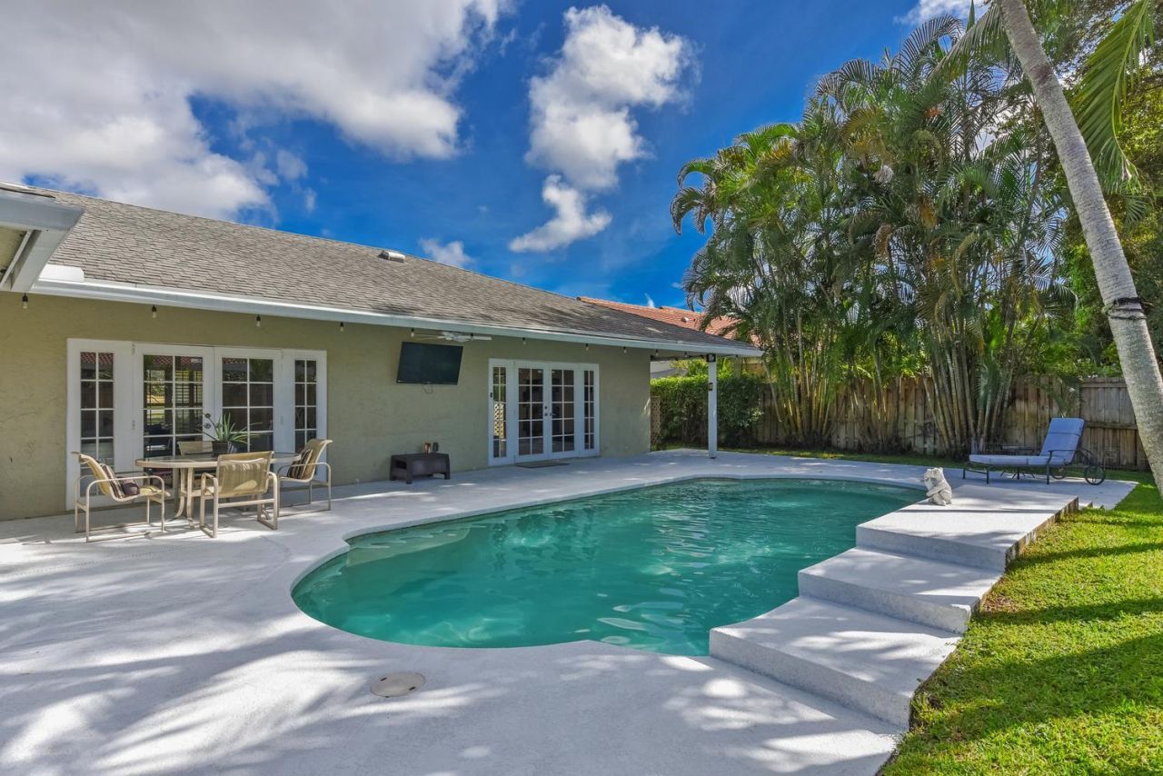 4852 Sugar Pine Drive, Boca Raton, FL 33487 Photo