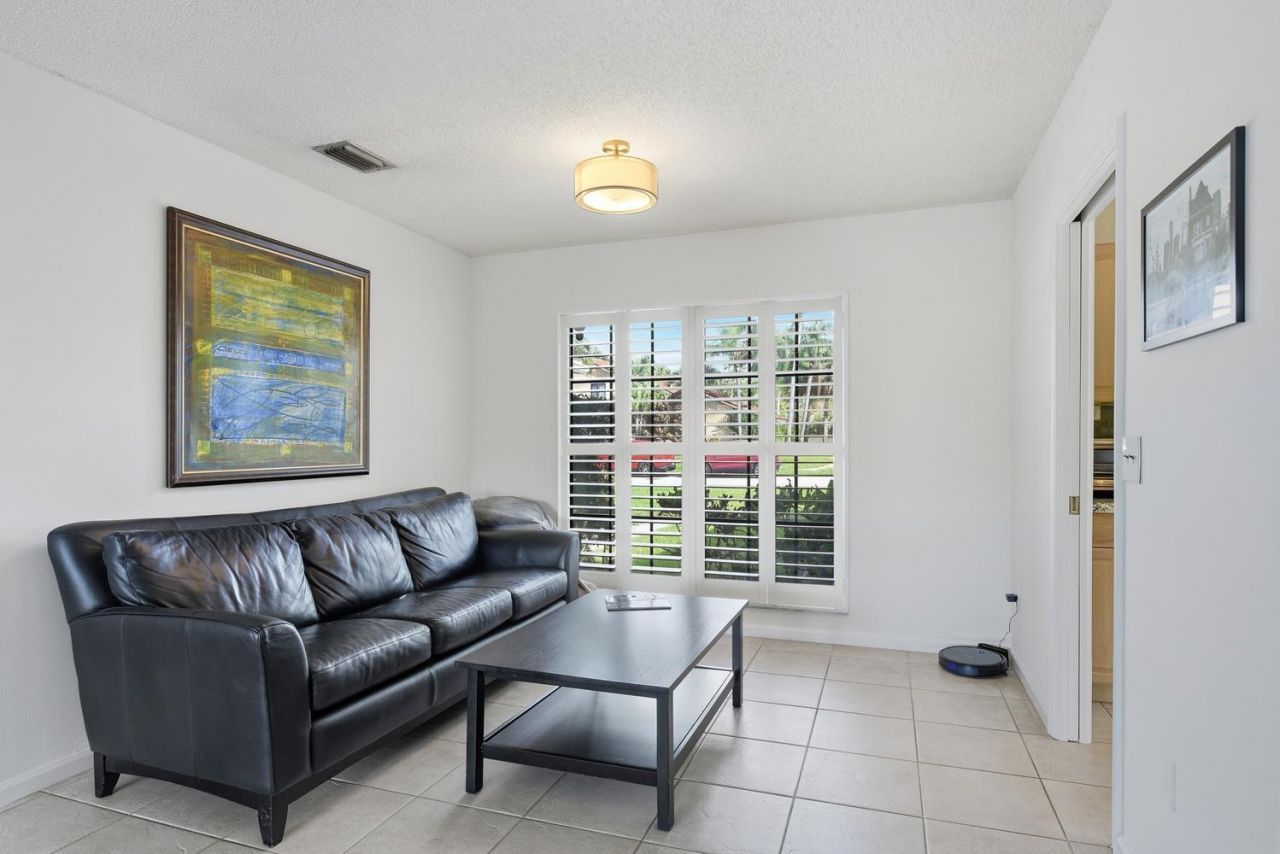 4852 Sugar Pine Drive, Boca Raton, FL 33487 Photo