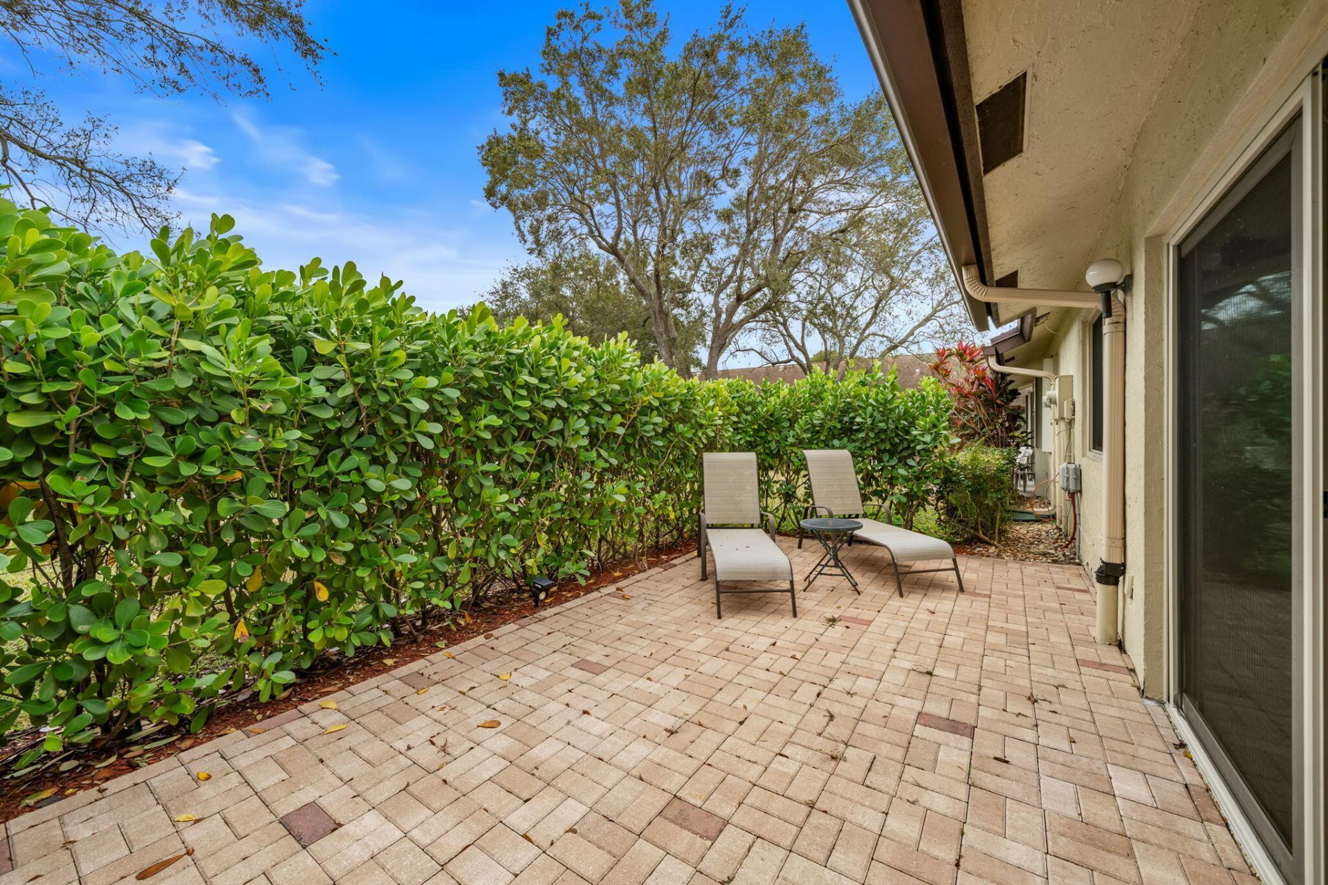 137 Meander Circle, Royal Palm Beach, FL 33411 Photo