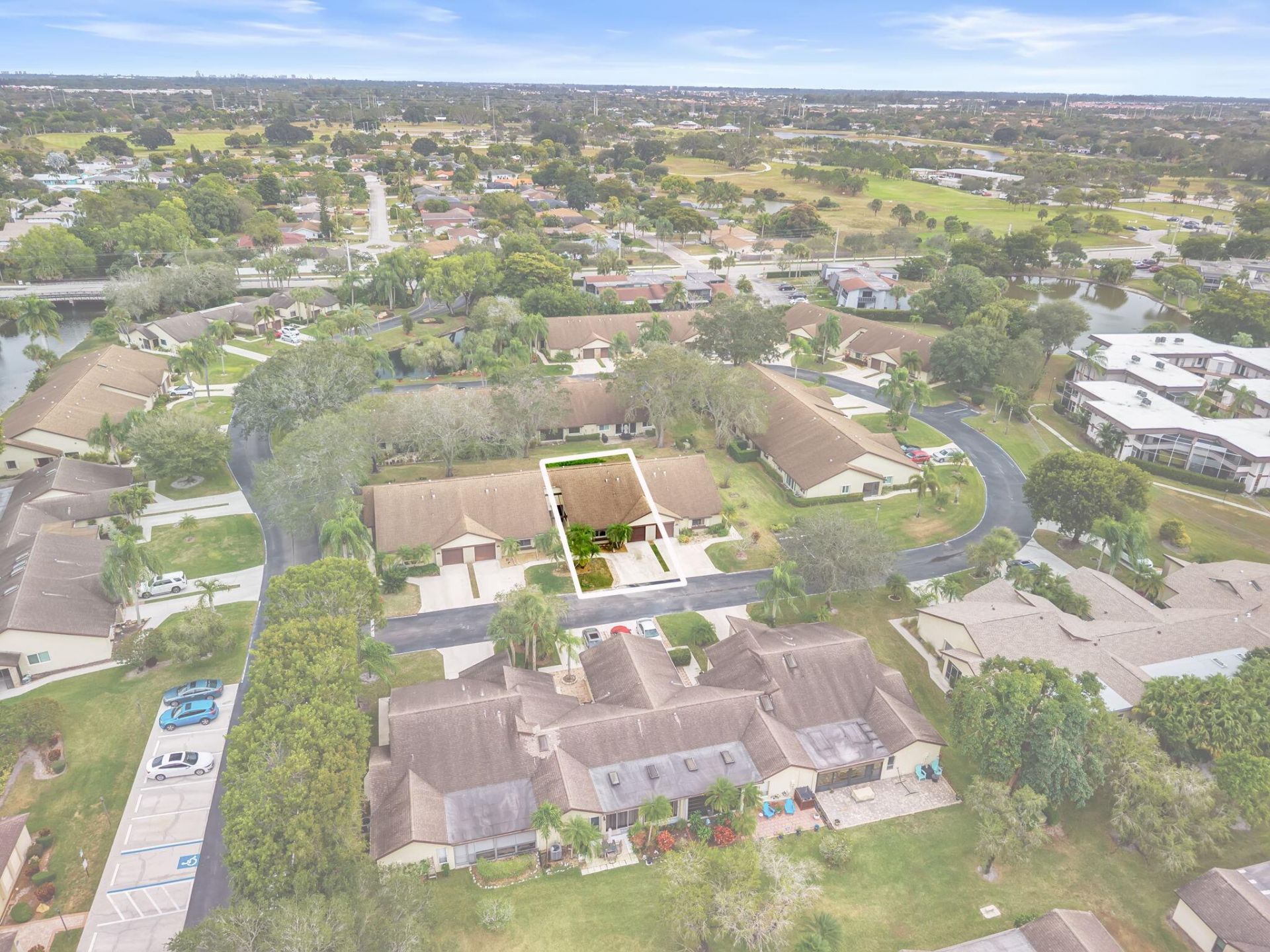 137 Meander Circle, Royal Palm Beach, FL 33411 Photo