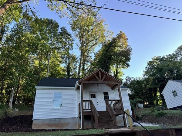 1227 Ranson RD , Martinsville, VA 24112