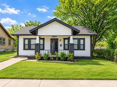 2628 Avenue G, Fort Worth, TX 76105