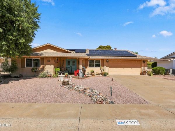 10909 W ROUNDELAY Circle, Sun City, AZ 85351