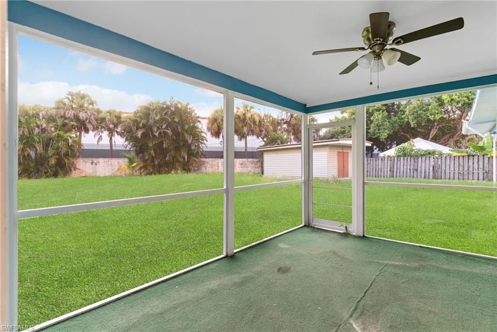 2055 Maravilla Cir , Fort Myers, FL 33901 Photo
