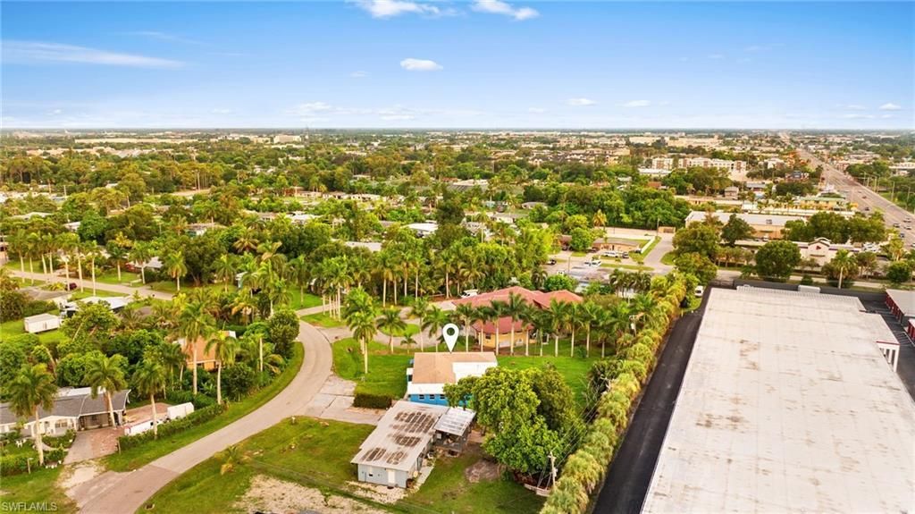 2055 Maravilla Cir , Fort Myers, FL 33901 Photo