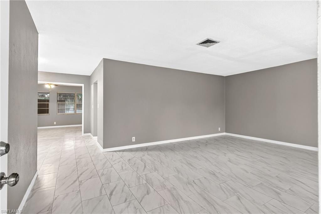 2055 Maravilla Cir , Fort Myers, FL 33901 Photo