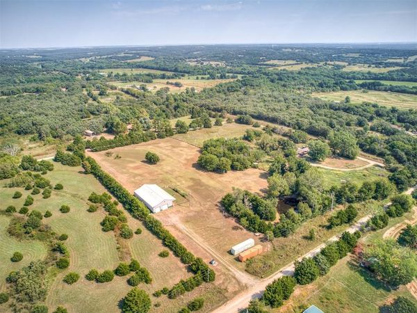 17900 W Lake Road, Stillwater, OK 74075