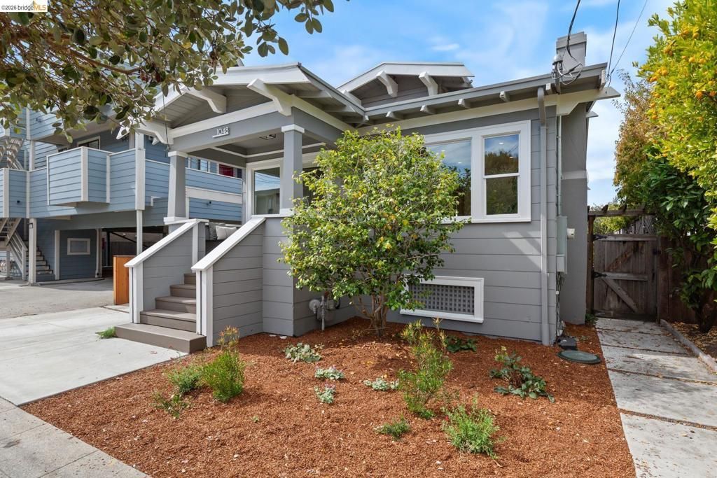 1048 Kains Ave, Albany, CA 94706 Main Photo