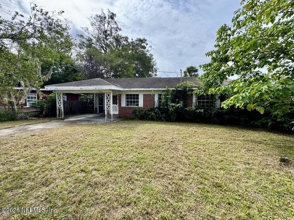 7928 FREE Avenue, Jacksonville, FL 32211