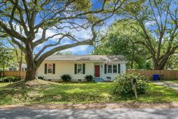 1010 Bradford Avenue photo 4