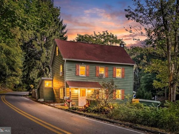 331 E 2ND MOUNTAIN ROAD, POTTSVILLE, PA 17901