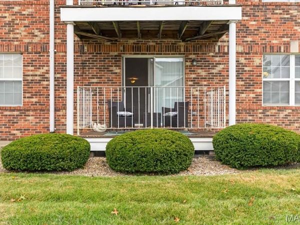 4309 Sunridge Drive , Unit E, St Louis, MO 63125
