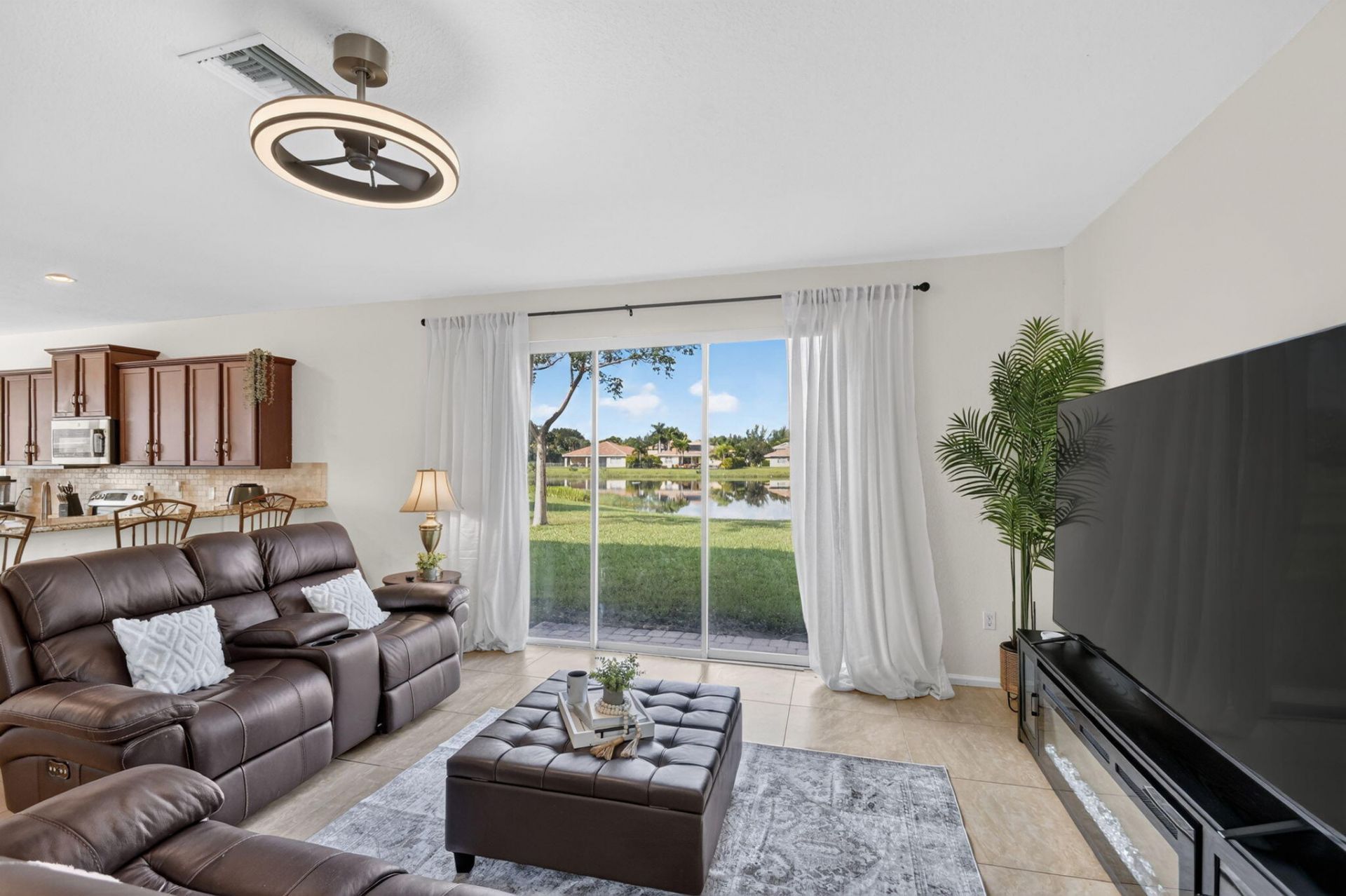 9070 Winterhaven Circle, West Palm Beach, FL 33411 Photo