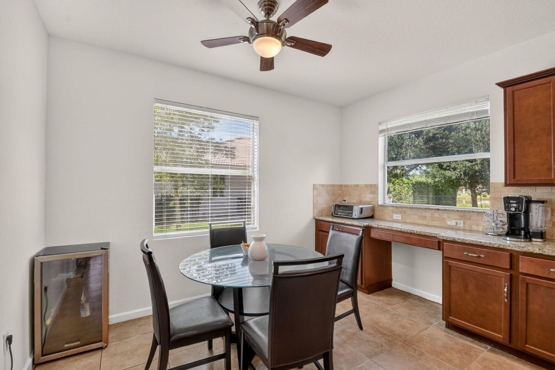 9070 Winterhaven Circle, West Palm Beach, FL 33411 Photo
