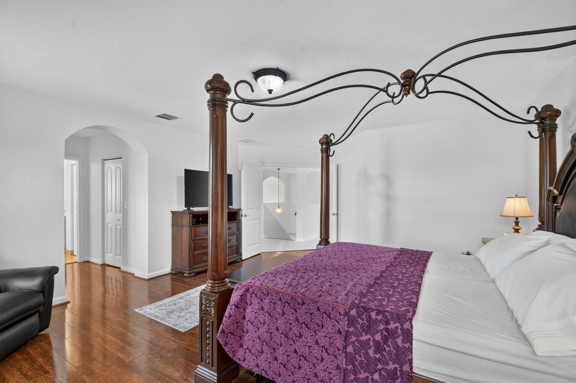 9070 Winterhaven Circle, West Palm Beach, FL 33411 Photo