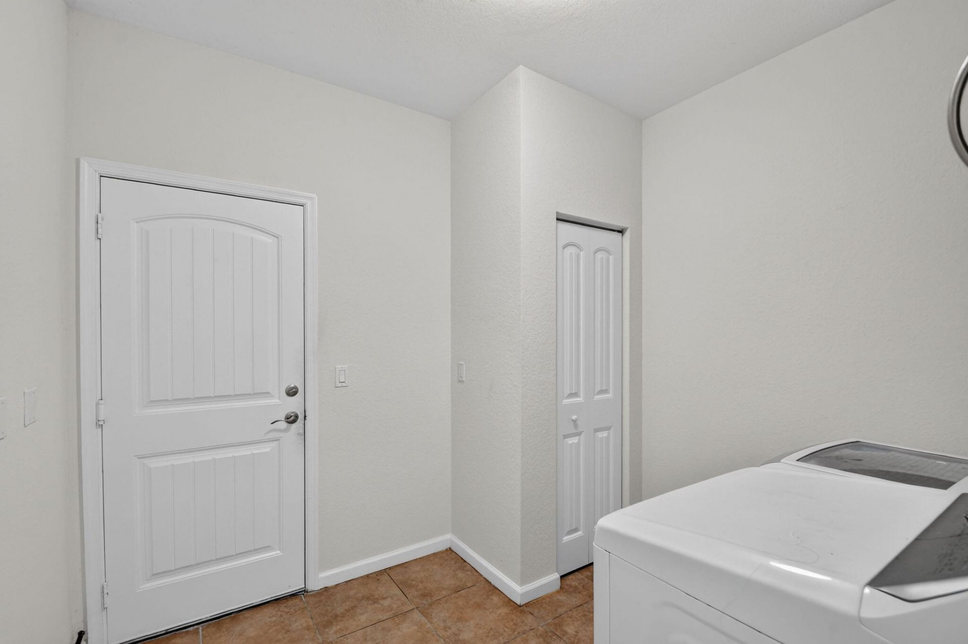 9070 Winterhaven Circle, West Palm Beach, FL 33411 Photo