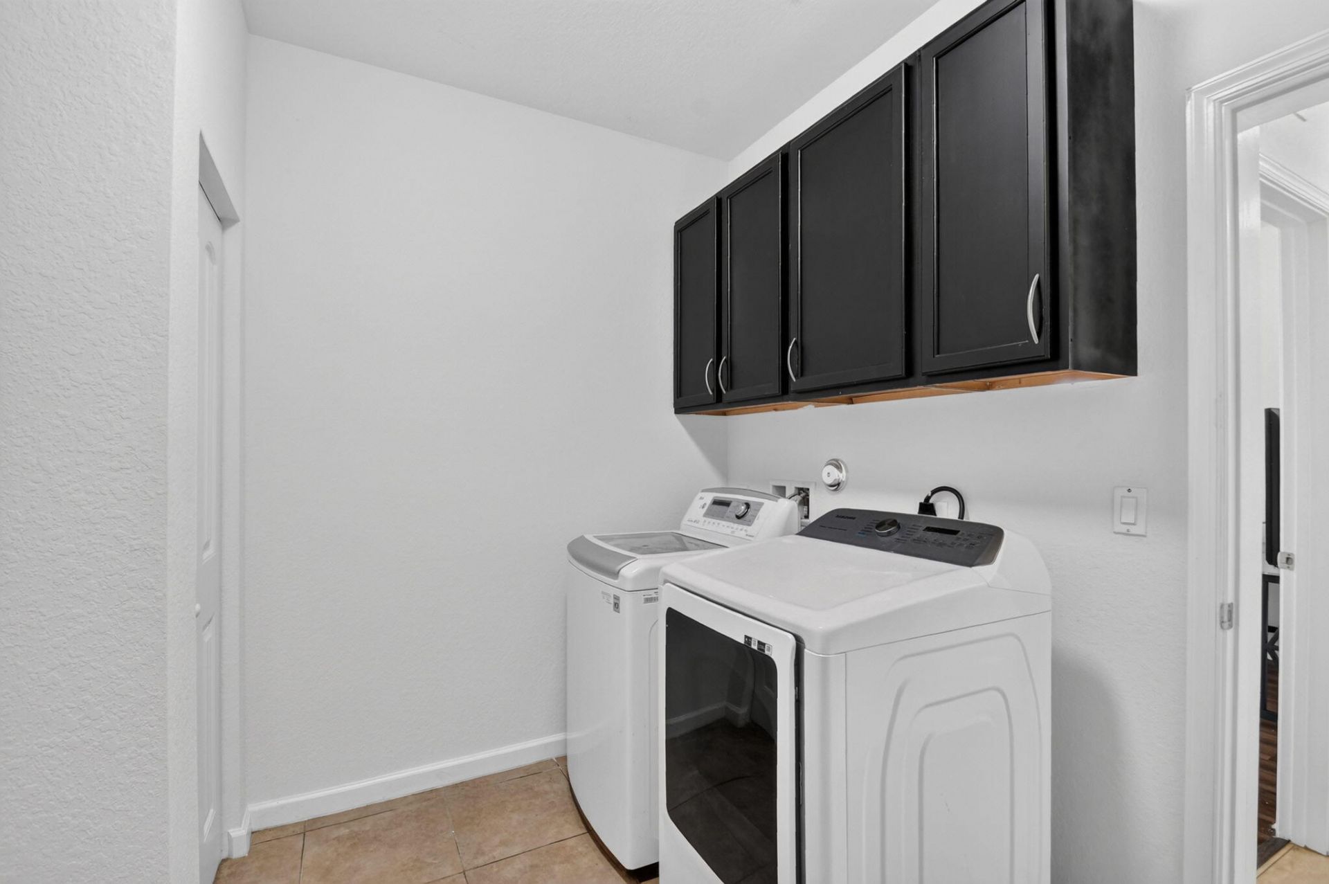 9070 Winterhaven Circle, West Palm Beach, FL 33411 Photo