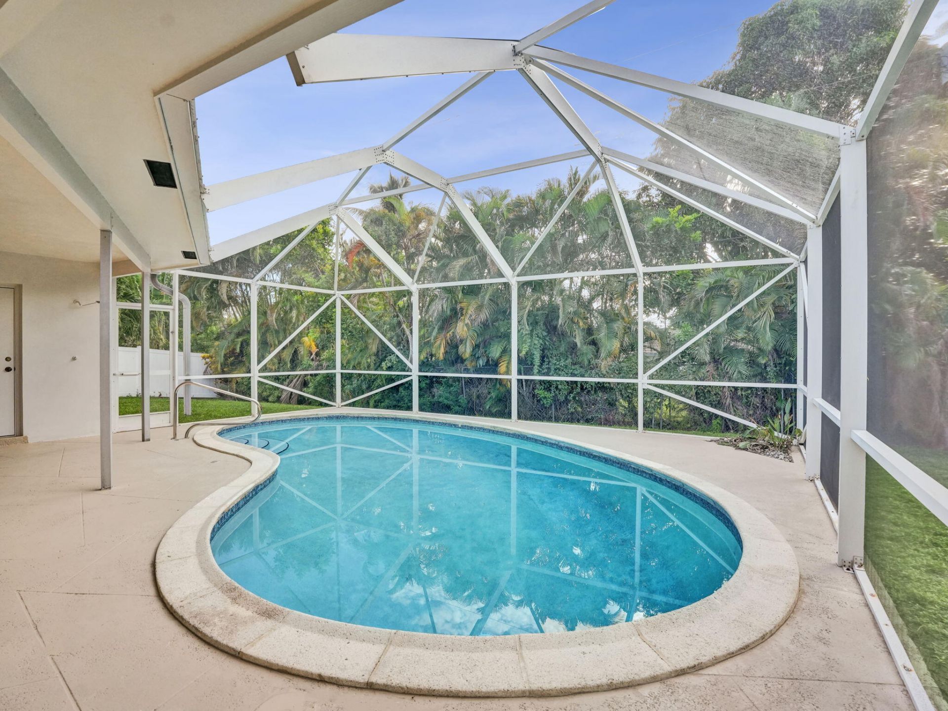4850 NW 5th Terrace, Boca Raton, FL 33431 Photo