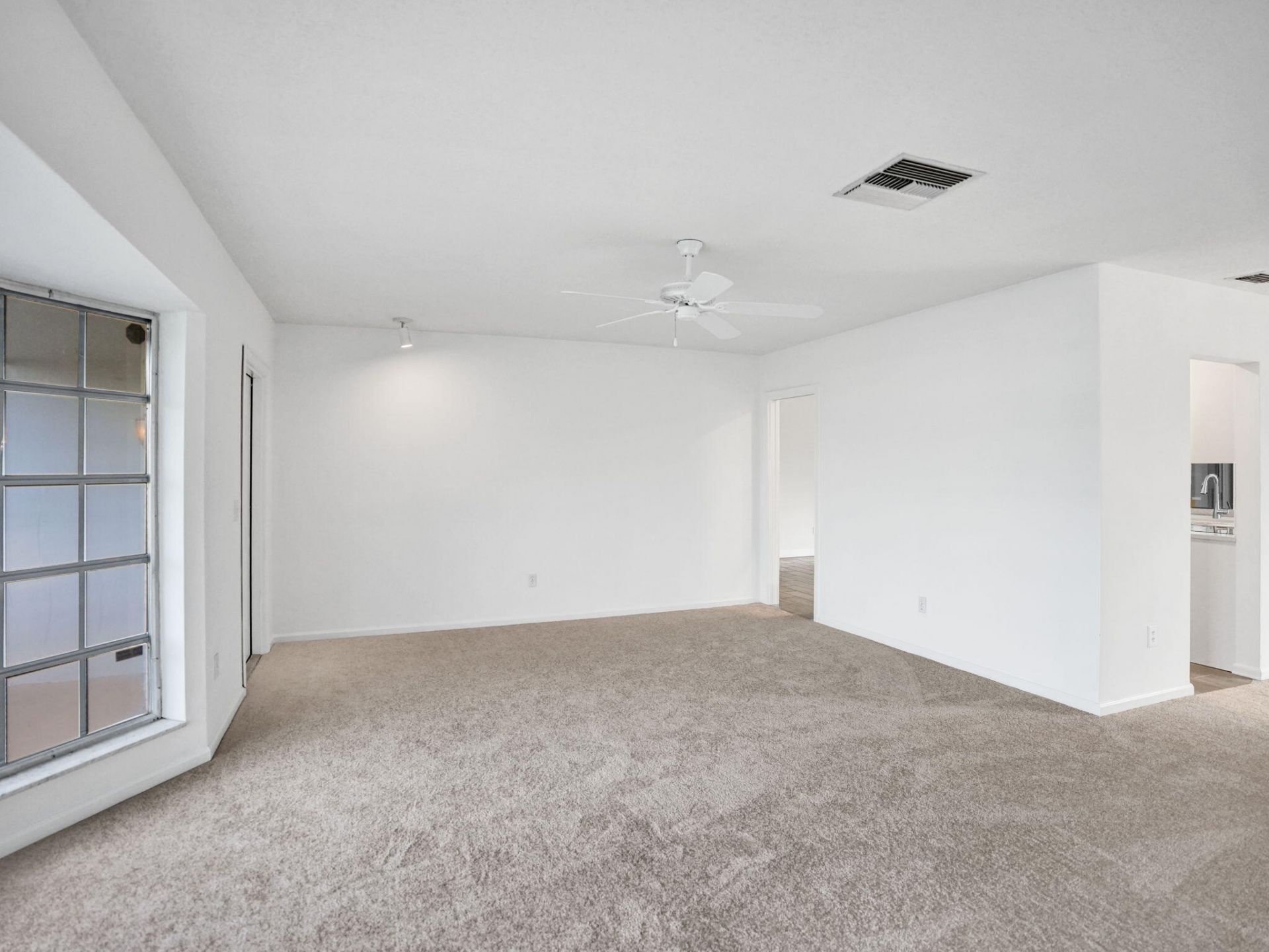 4850 NW 5th Terrace, Boca Raton, FL 33431 Photo