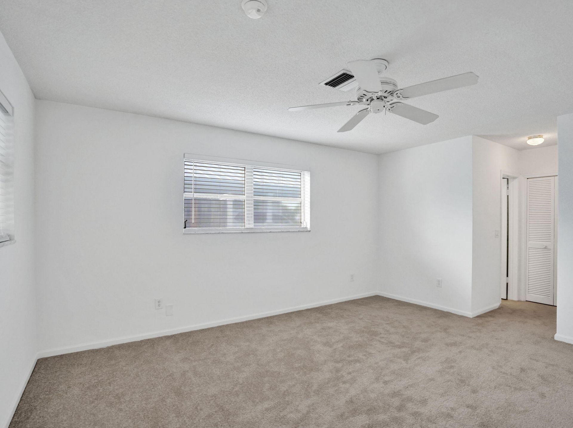 4850 NW 5th Terrace, Boca Raton, FL 33431 Photo