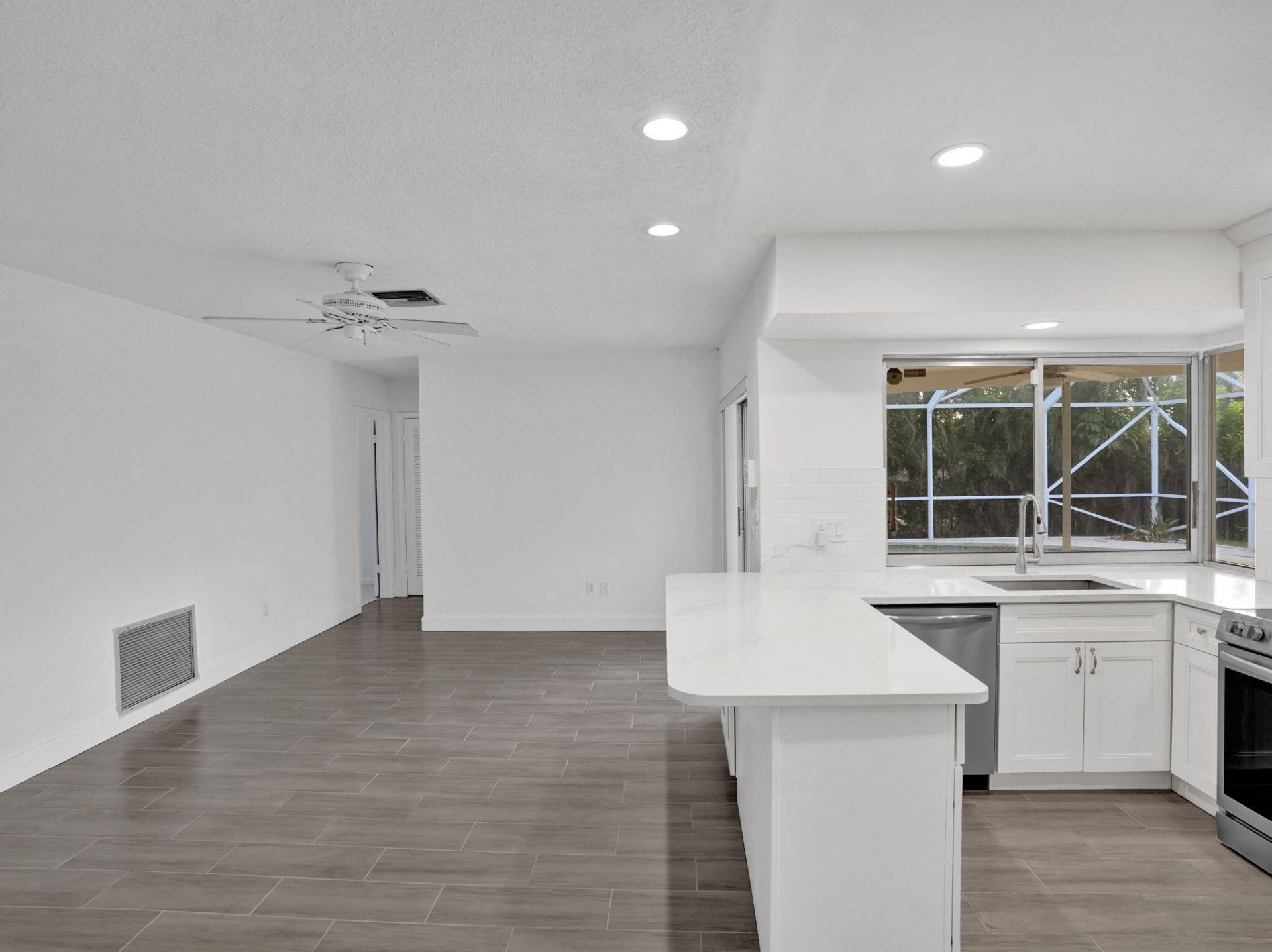 4850 NW 5th Terrace, Boca Raton, FL 33431 Photo