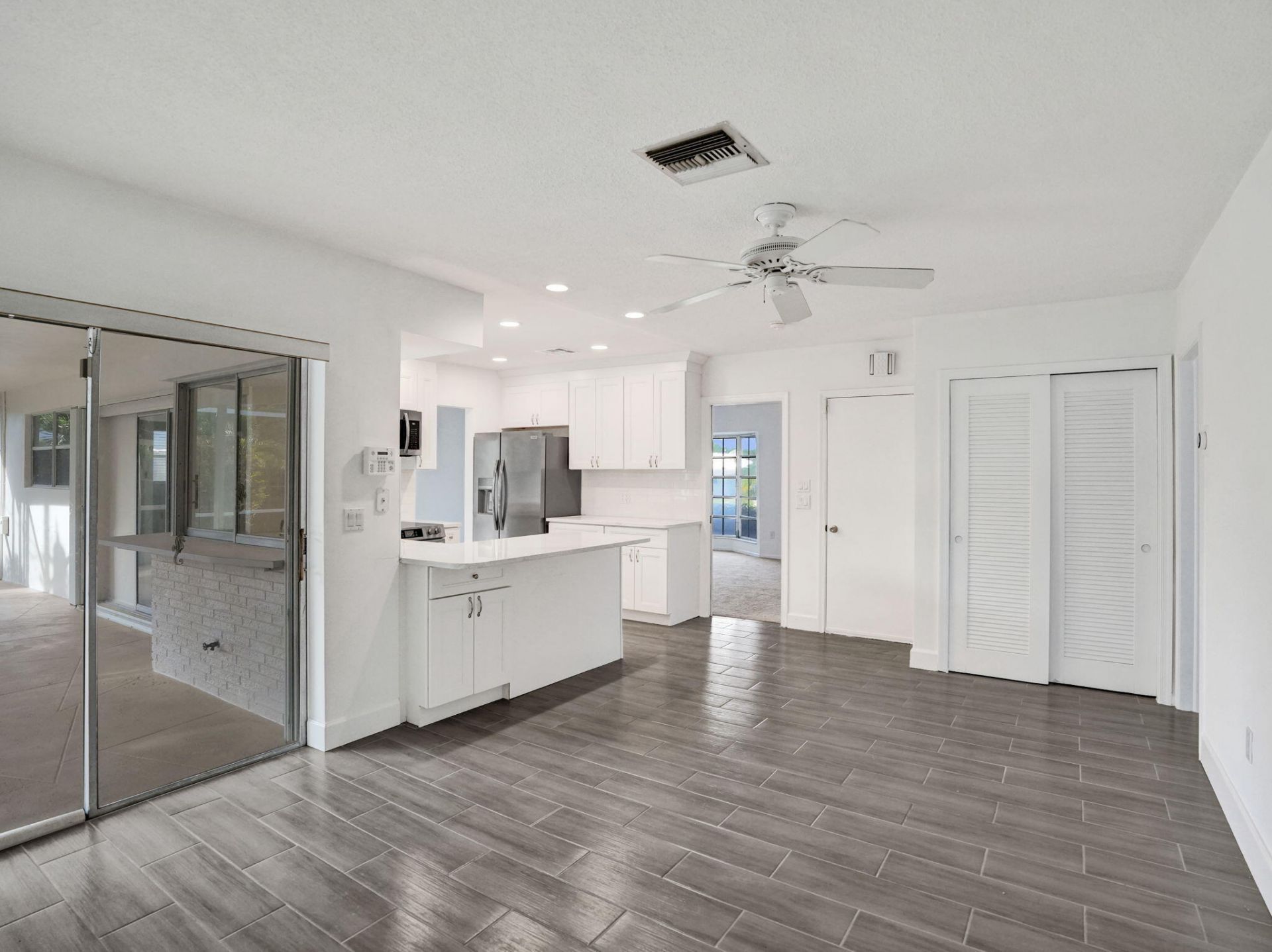 4850 NW 5th Terrace, Boca Raton, FL 33431 Photo
