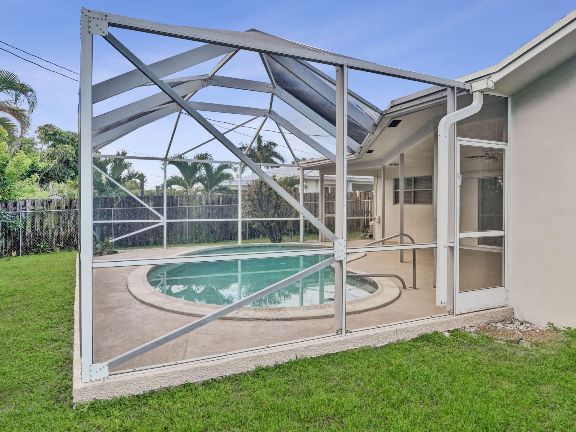 4850 NW 5th Terrace, Boca Raton, FL 33431 Photo