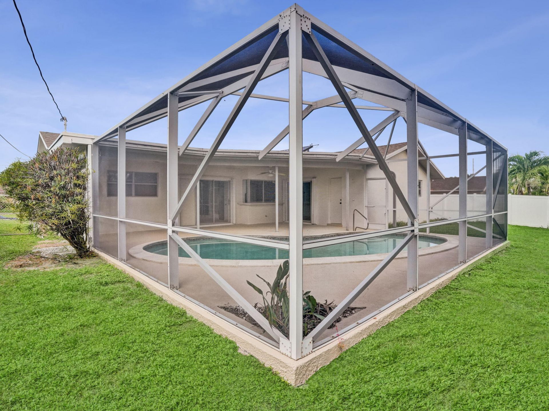 4850 NW 5th Terrace, Boca Raton, FL 33431 Photo
