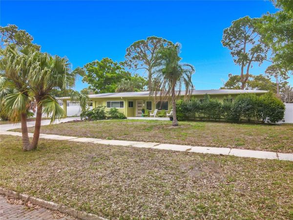 6170 7TH AVENUE N, ST PETERSBURG, FL 33710