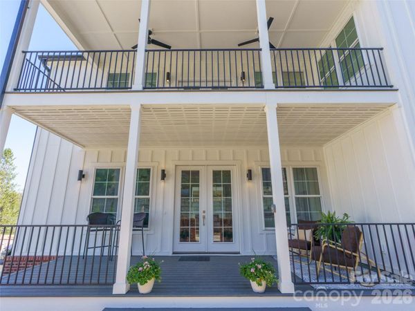 21 Skyvue Court , Unit G, Saluda, NC 28773