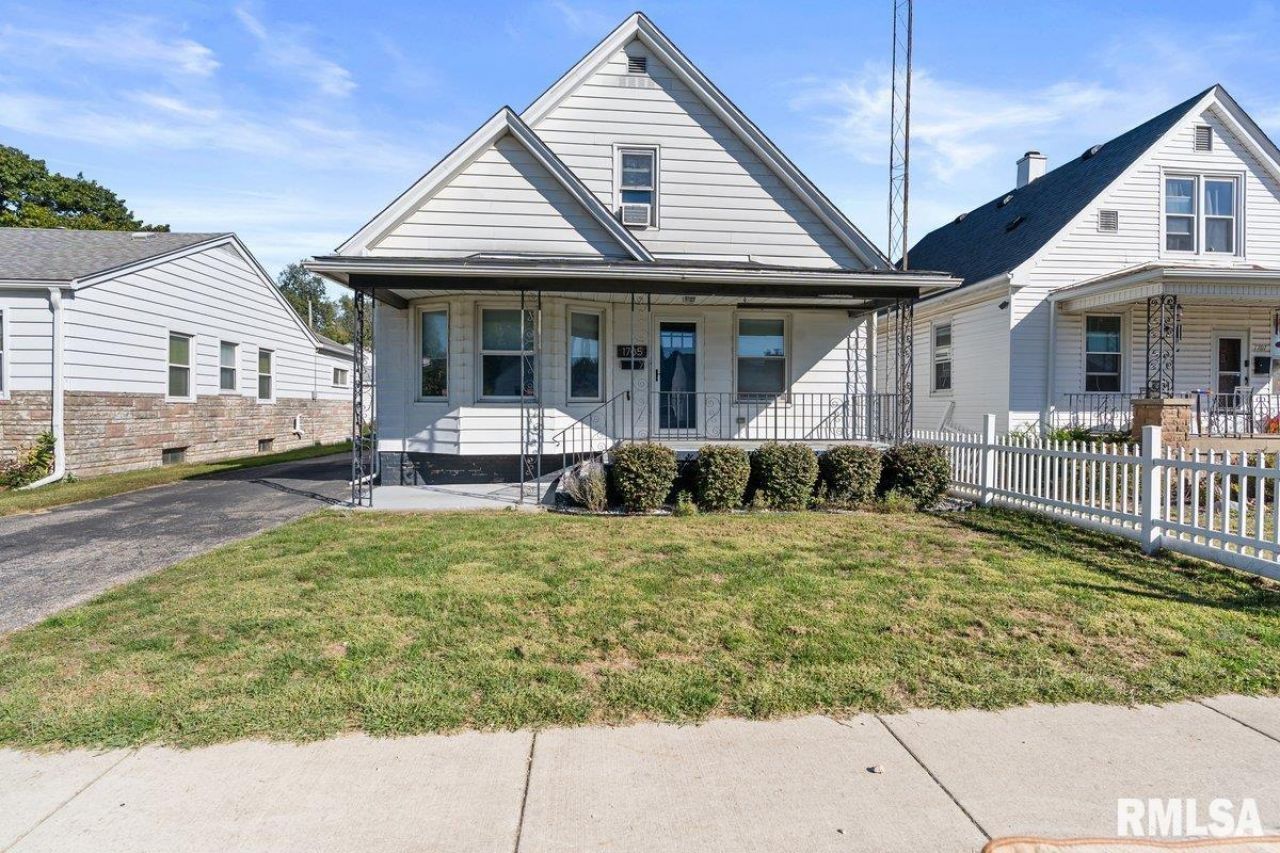 1705 E Keys Street, Springfield, IL 62702 Main Photo