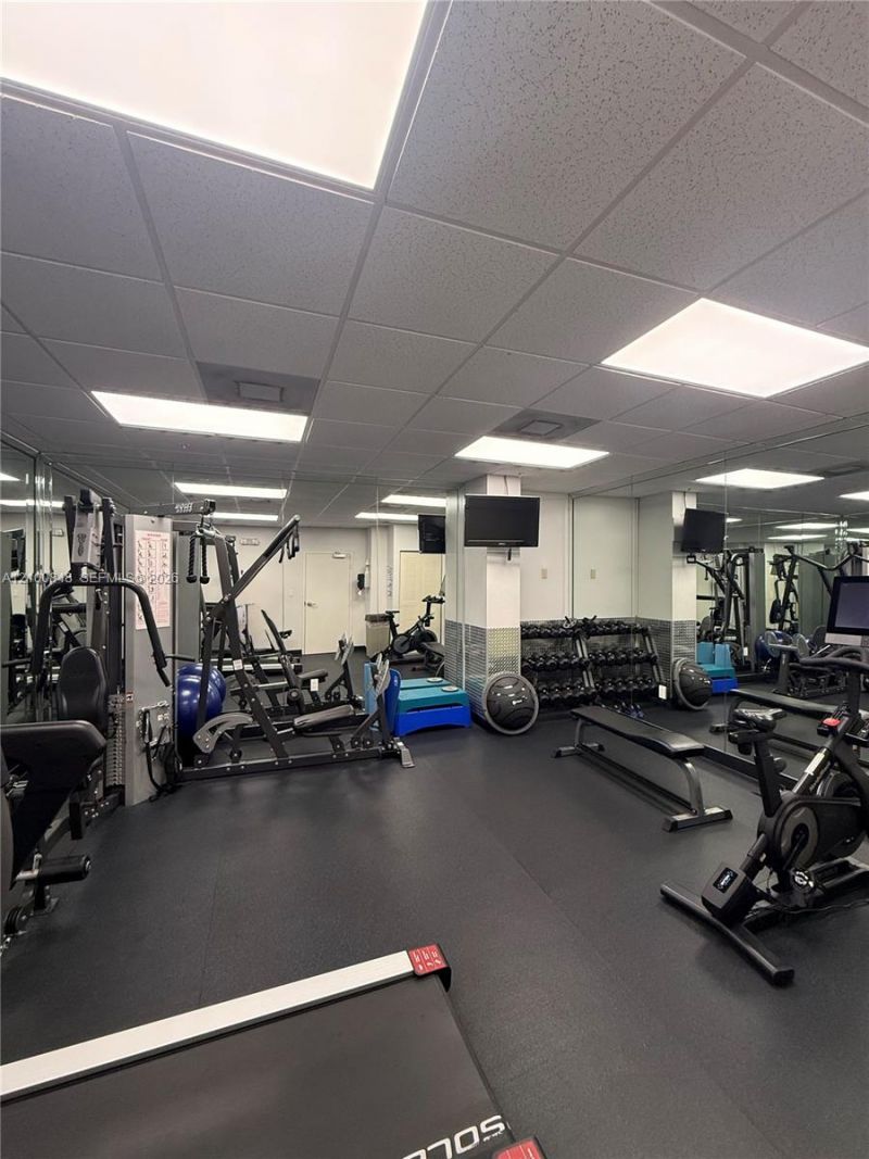 1555 N Treasure Dr , Unit 506, North Bay Village, FL 33141 Photo