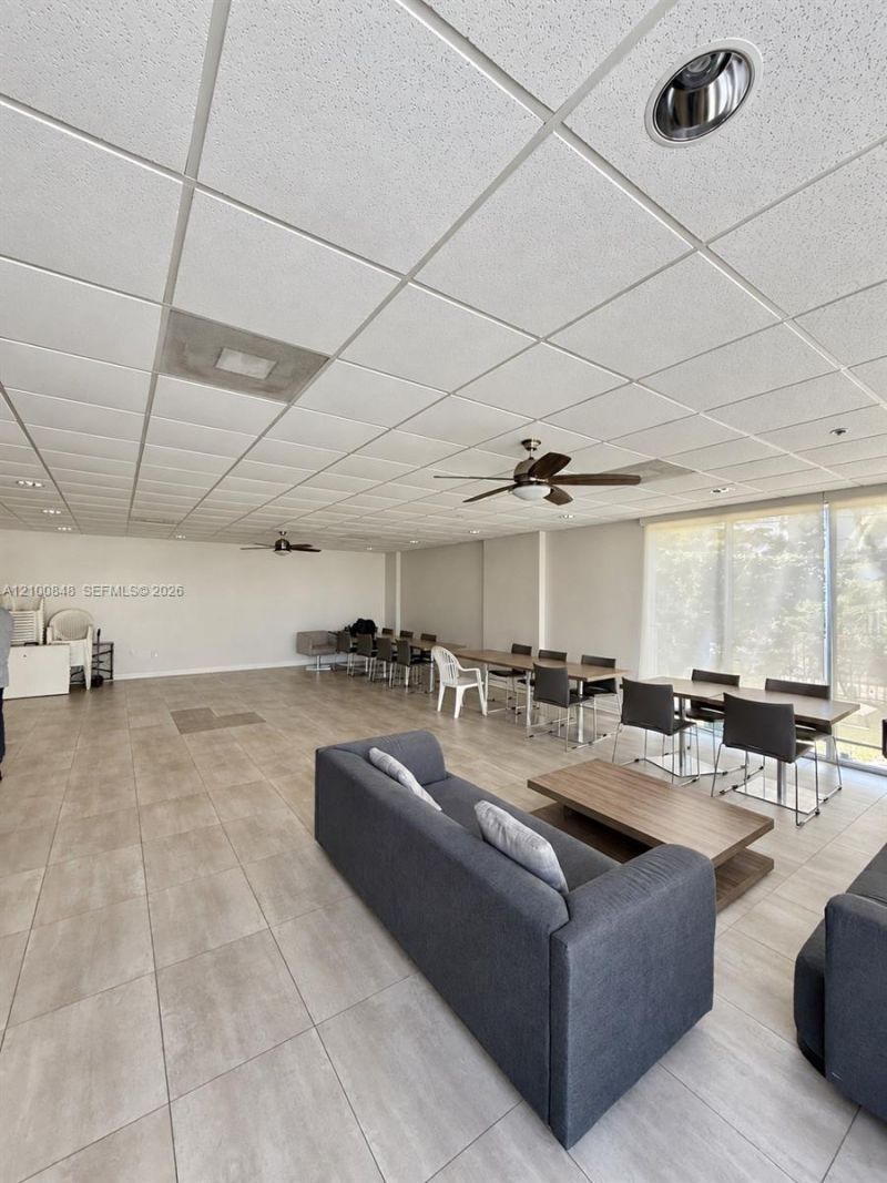 1555 N Treasure Dr , Unit 506, North Bay Village, FL 33141 Photo