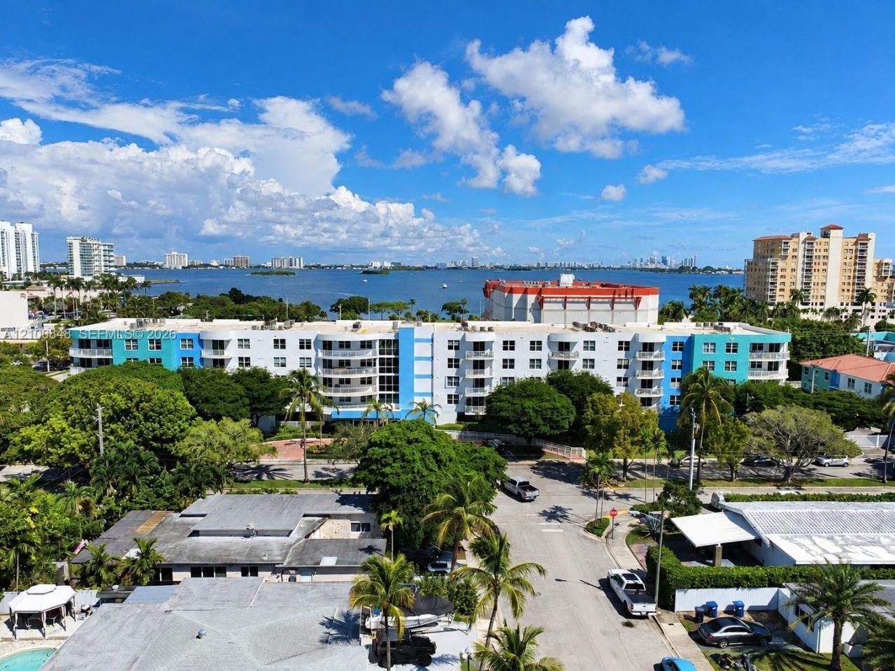 1555 N Treasure Dr , Unit 506, North Bay Village, FL 33141 Photo