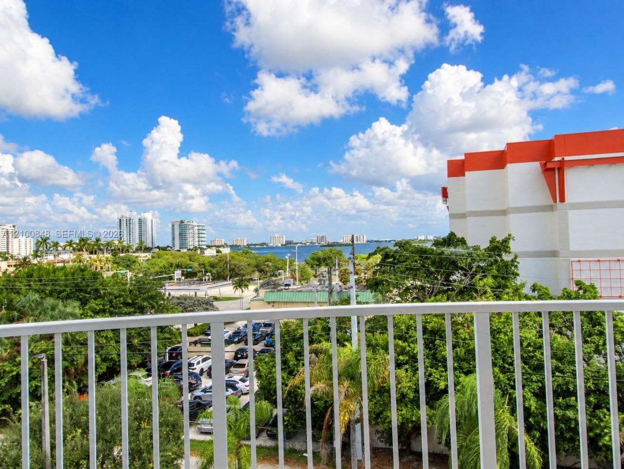 1555 N Treasure Dr , Unit 506, North Bay Village, FL 33141 Photo