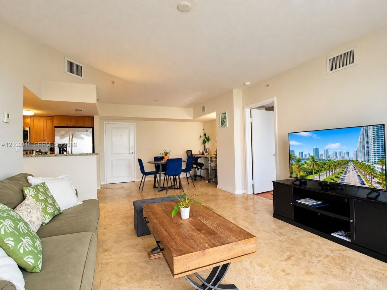 1555 N Treasure Dr , Unit 506, North Bay Village, FL 33141 Photo