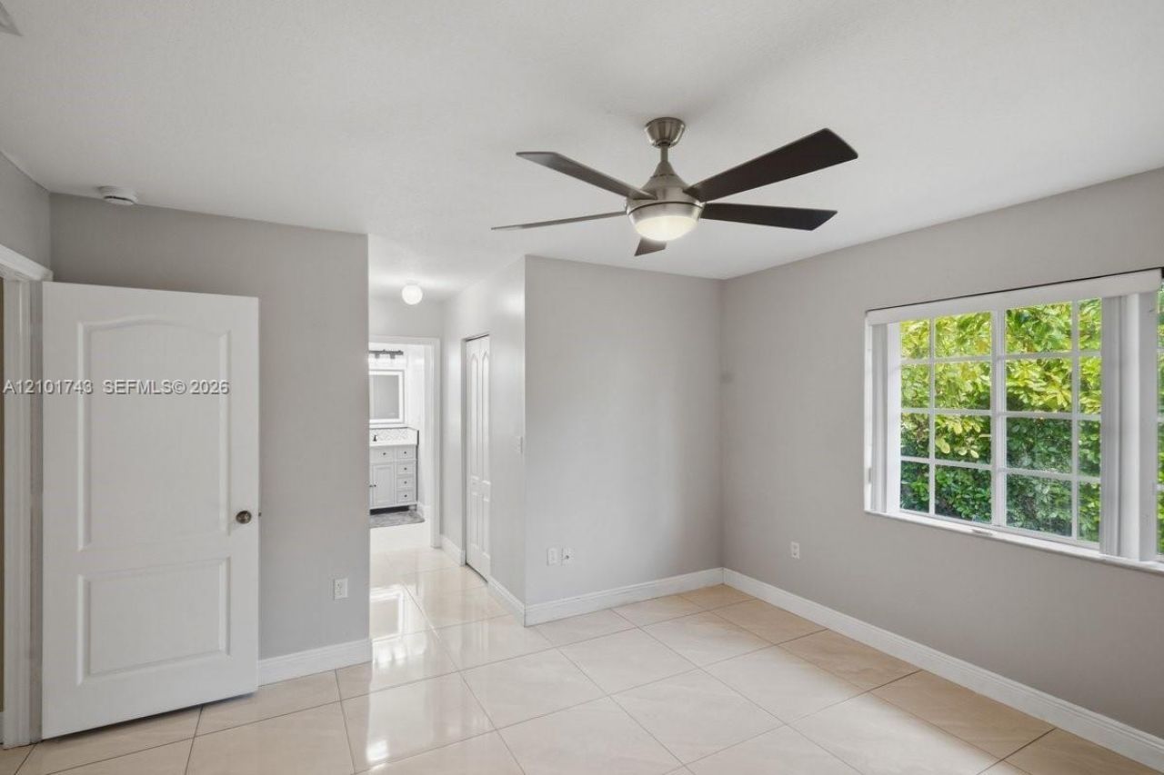 20221 SW 85th Ct, Cutler Bay, FL 33189 Photo
